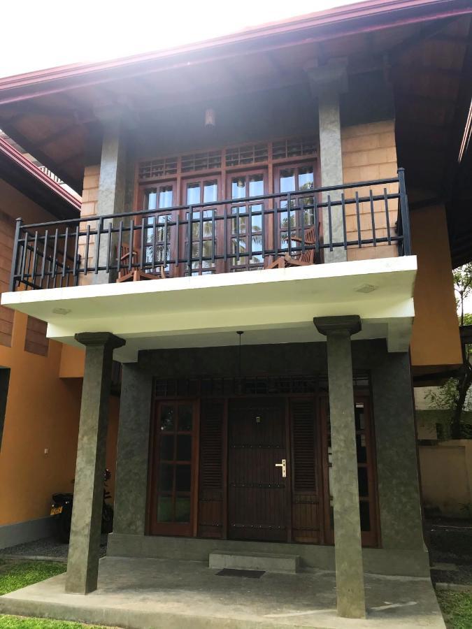 Raawan Тангалла Экстерьер фото